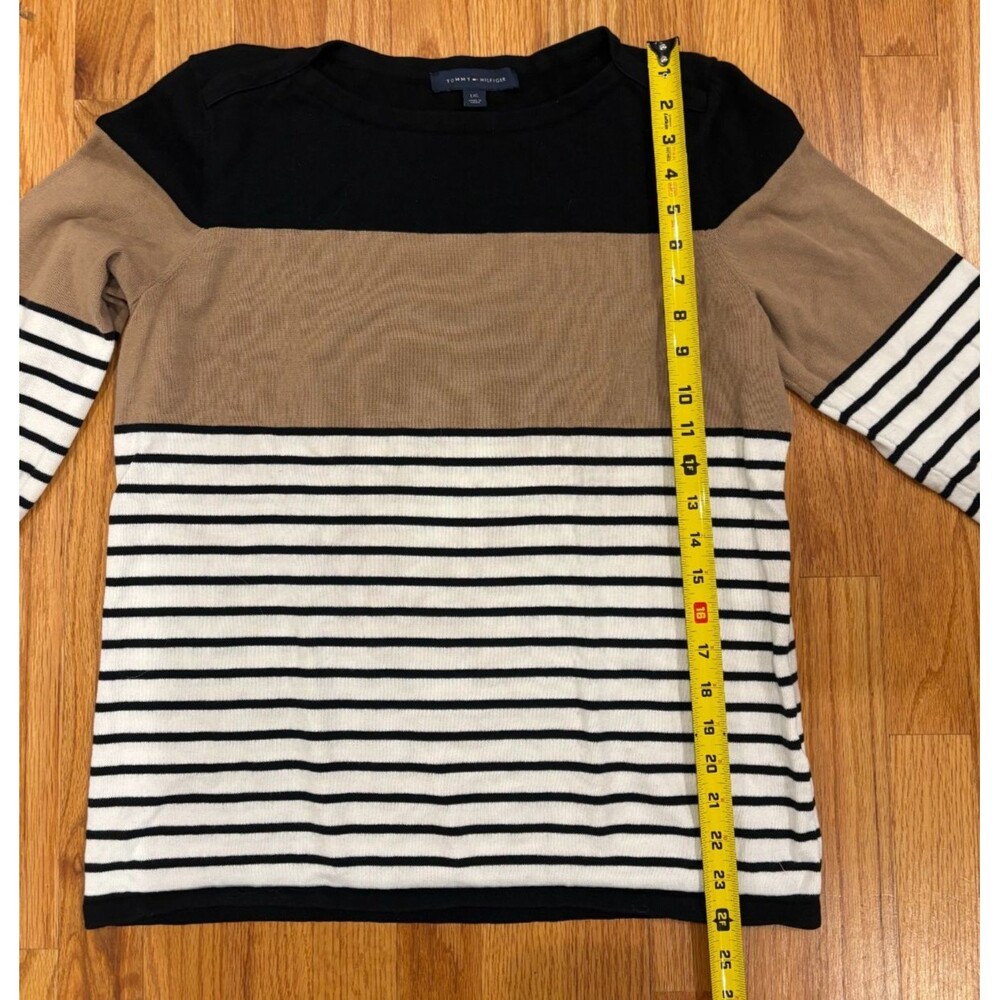 Tommy Hilfiger Sweater Women's Size Large Tan Black White Striped Cotton Spring